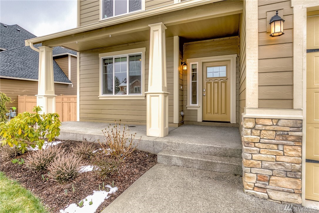 Property Photo: 22713 78th St E WA 98321