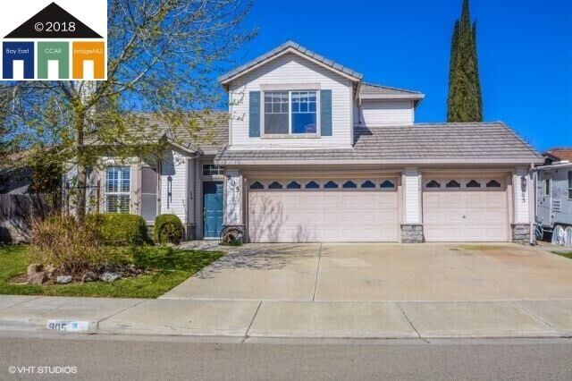 Property Photo:  905 Gotland Ct  CA 95376-8724 