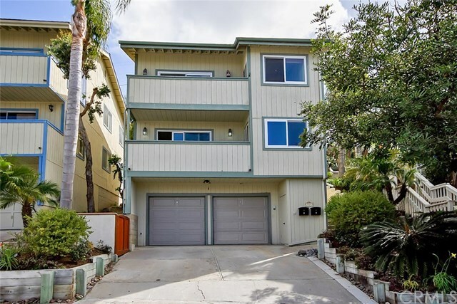 Property Photo:  233 W Escalones  CA 92672 