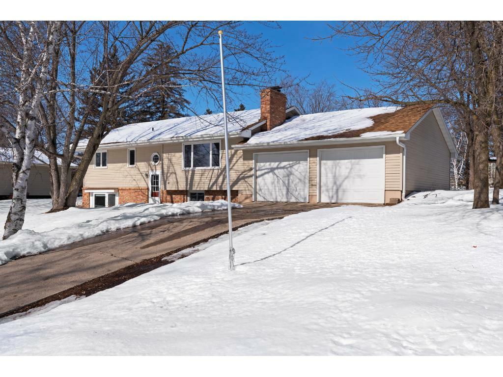 Property Photo:  717 9th Street NW  MN 55313 
