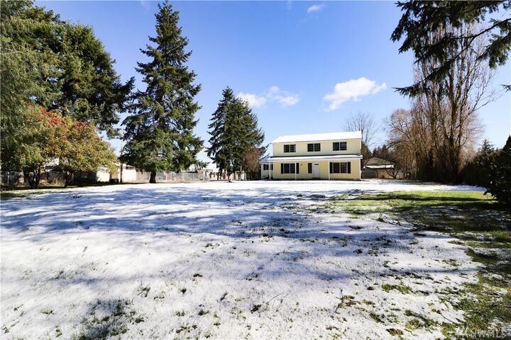 Property Photo: 335 A Berry Rd WA 98532