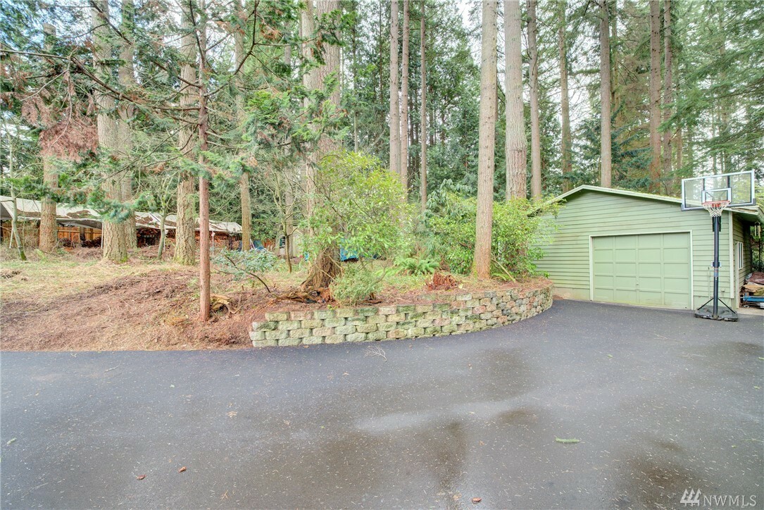 Property Photo: 318 170th Place SW WA 98012