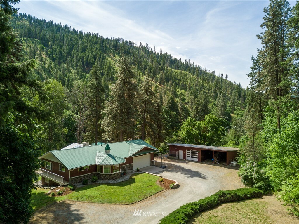 Property Photo: 9225 Derby Canyon Road WA 98847