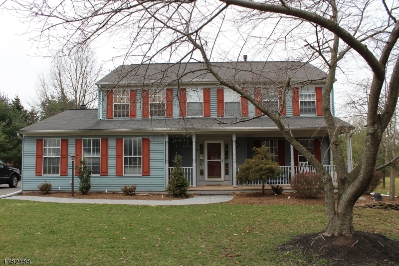 Property Photo:  52 Barley Sheaf Rd  NJ 08822 