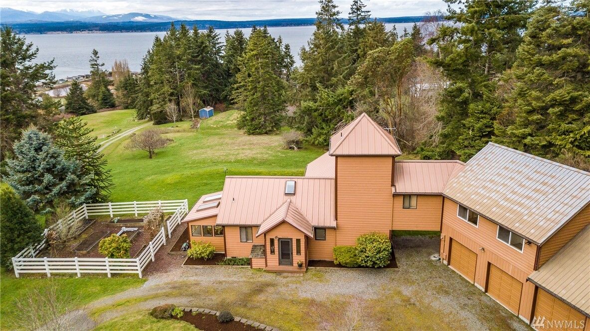 Property Photo:  4908 Smugglers Cove Rd  WA 98249 