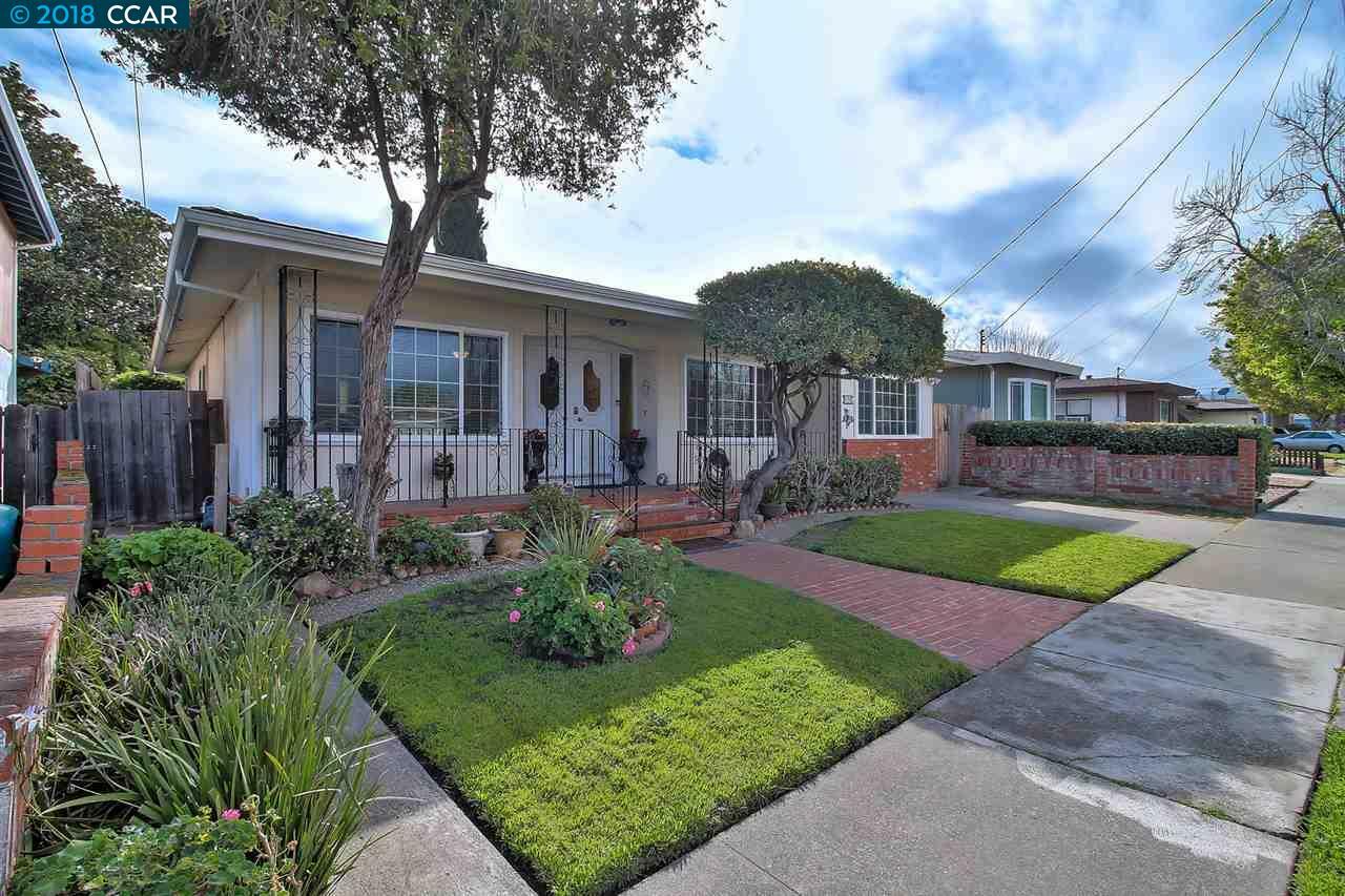 Property Photo:  275 Dimaggio Ave  CA 94565 