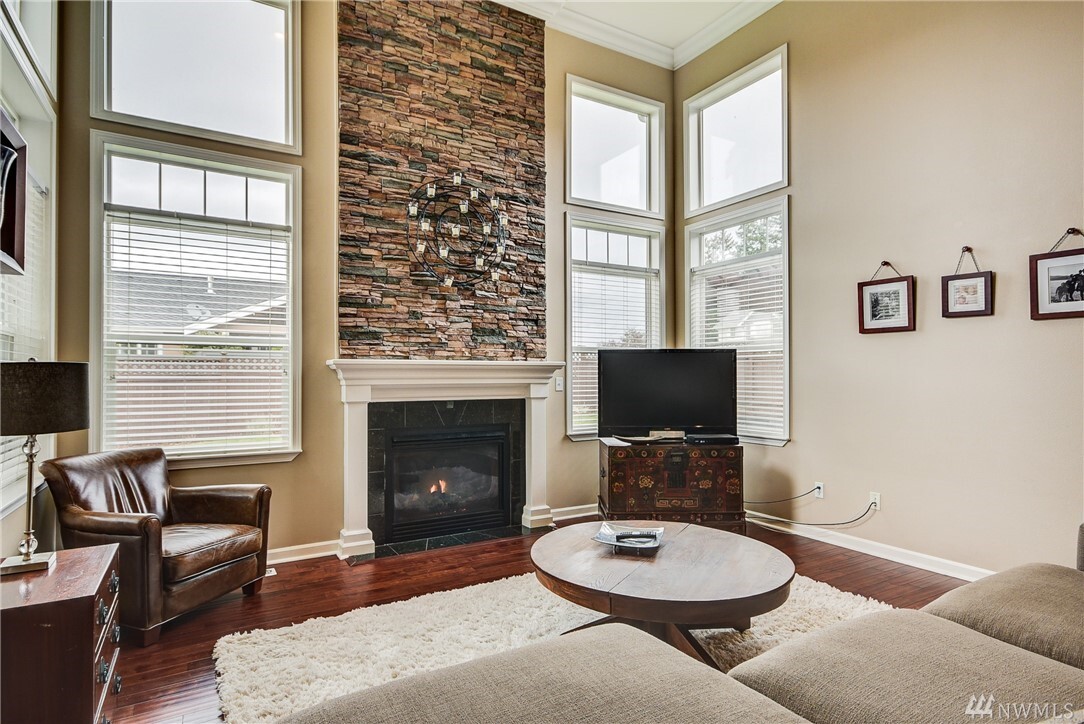 Property Photo: 3930 W 12th St WA 98221