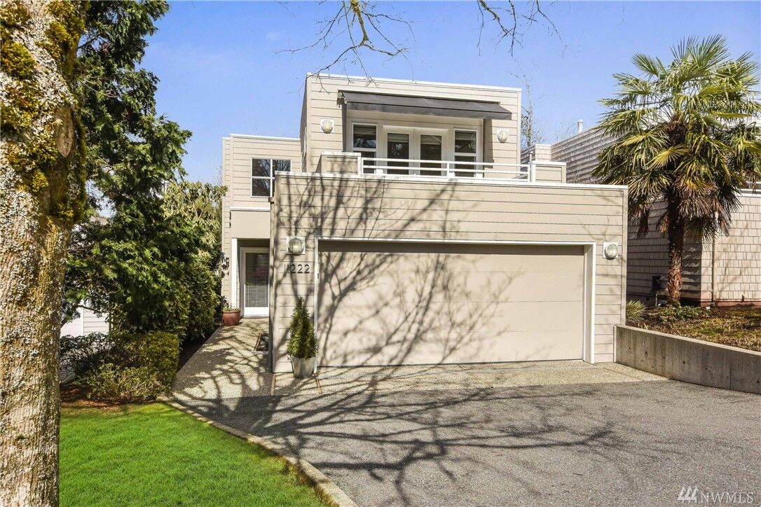 Property Photo: 11222 NE 106th Place WA 98033