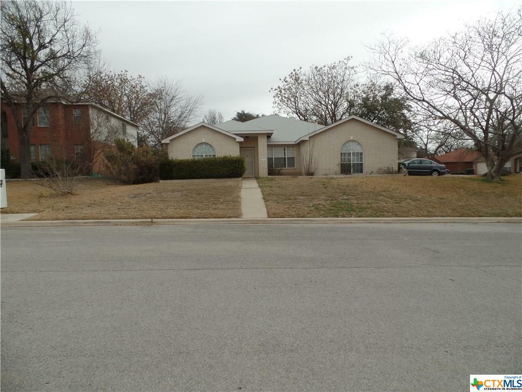 Property Photo:  2201 Calumet Drive  TX 76548 