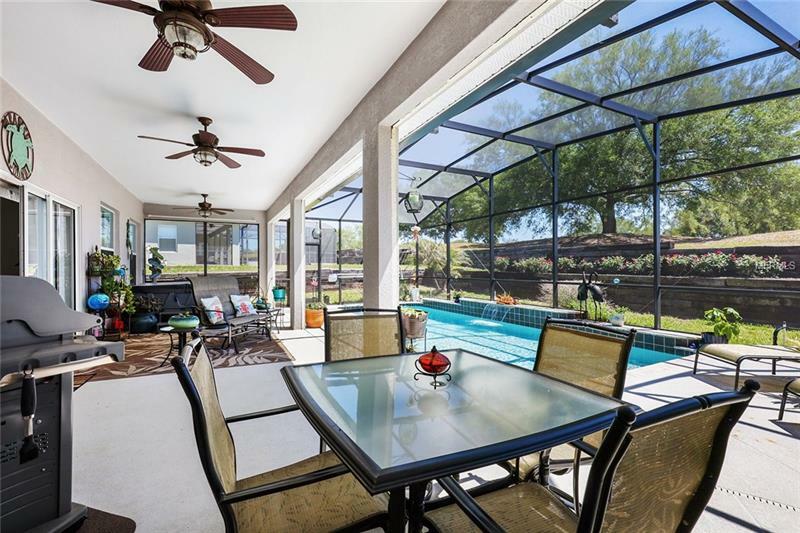 Property Photo:  9631 Spring Lake Drive  FL 34711 