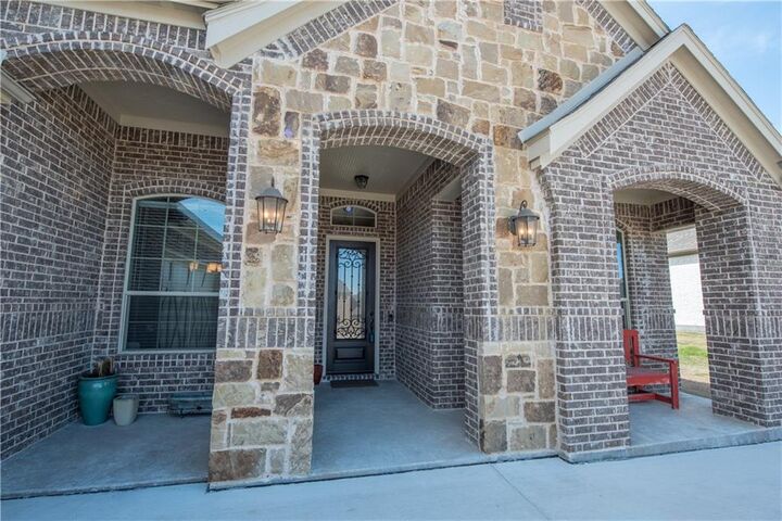4556 Fairway View Drive  Fort Worth TX 76008 photo