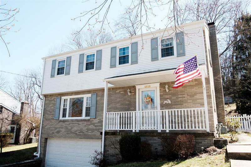 Property Photo:  1318 Plantation Dr  PA 15102 