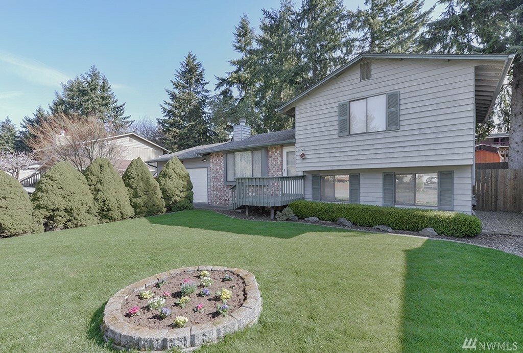 Property Photo:  34436 27th Ave SW  WA 98023 