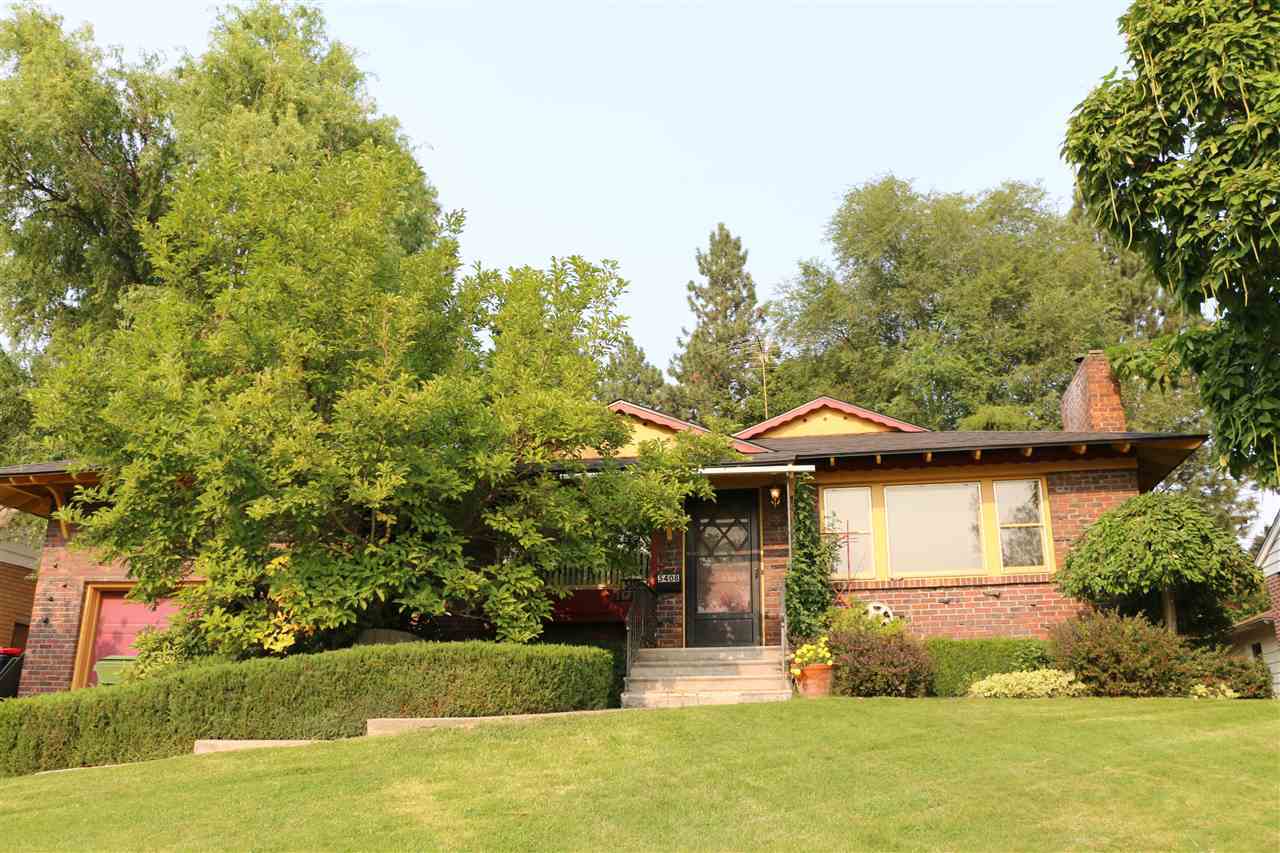 Property Photo:  5408 N Greenwood Blvd  WA 99205 