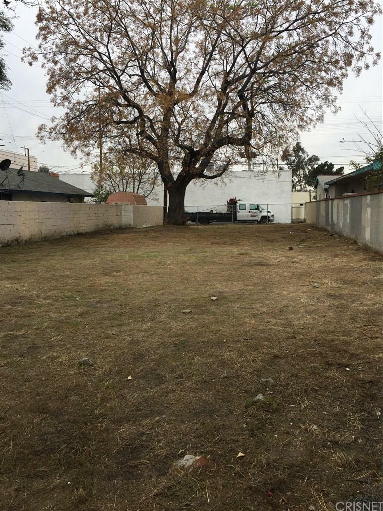 Property Photo:  7805 Troost Avenue  CA 91605 