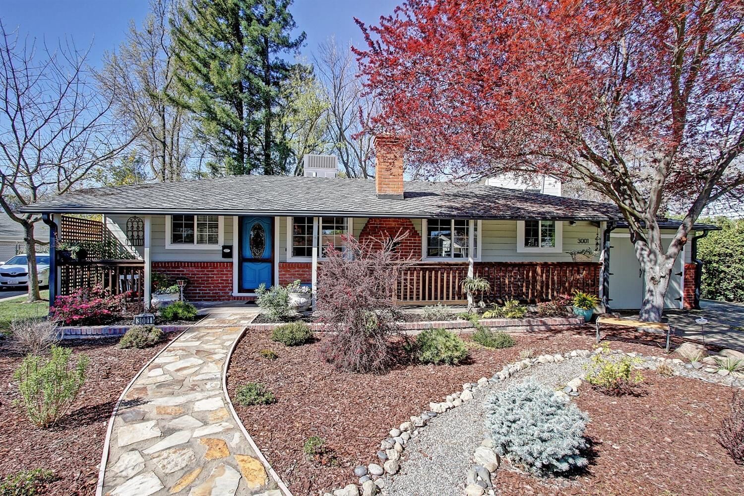 Property Photo: 3001 Rubicon Way CA 95821