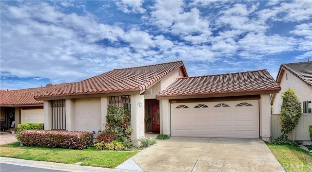 Property Photo:  24066 Calendula  CA 92692 