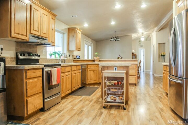 Property Photo:  101 Forth Rd  WA 98532 