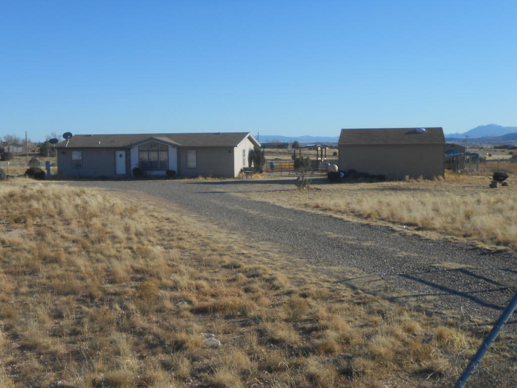 Property Photo:  205 W Eleanor Road  AZ 86334 