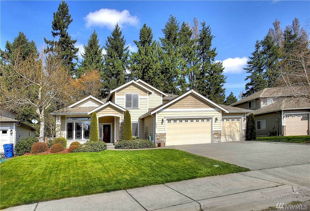 Property Photo:  2625 16th Av Ct SW  WA 98371 