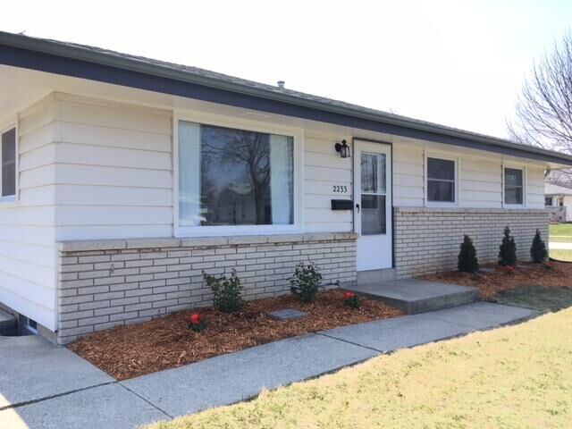 Property Photo:  2233 W Leroy Ave  WI 53221 