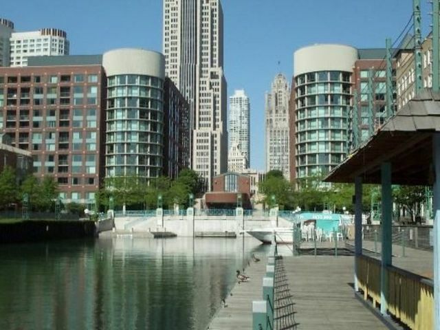 Property Photo: 440 N McClurg Court 407 IL 60611