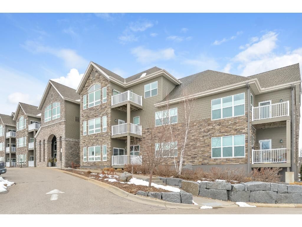 Property Photo:  2670 Kelley Parkway 310  MN 55356 