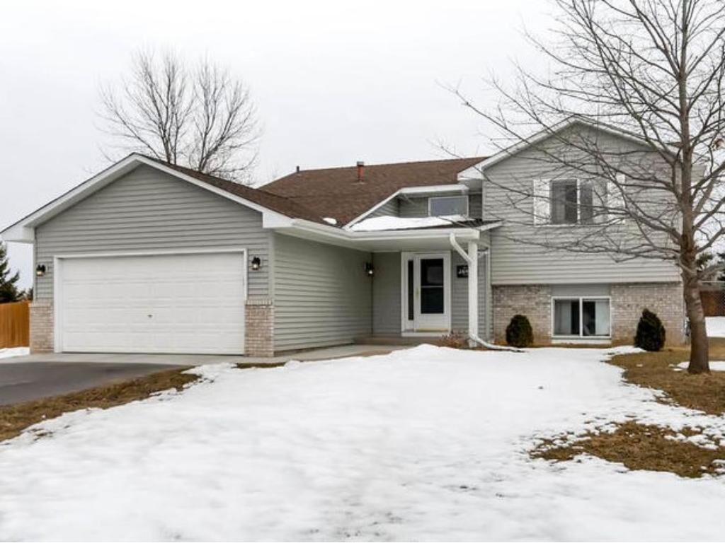 Property Photo: 13418 181st Circle NW MN 55330