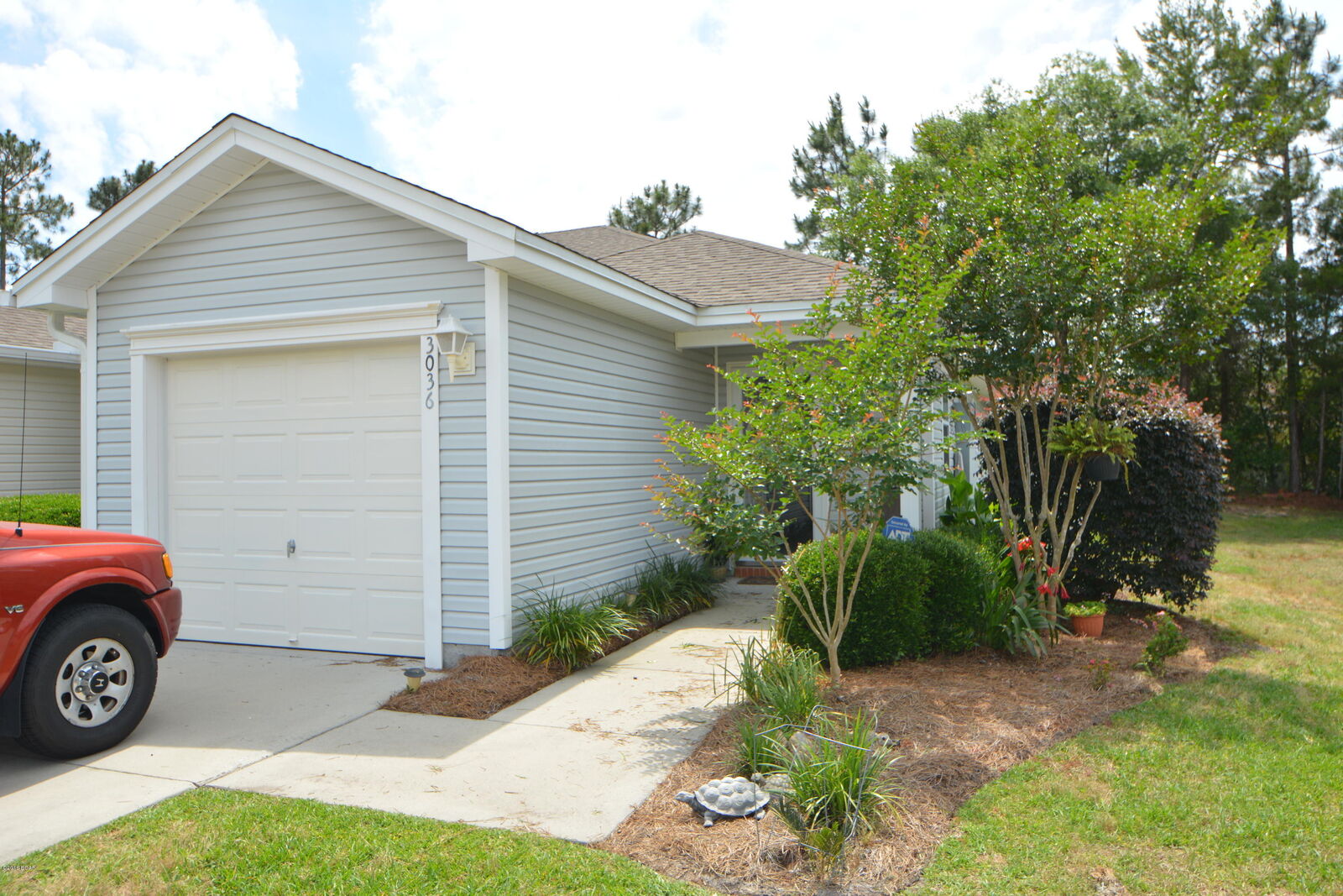 Property Photo: 3036 Meadow Street FL 32444