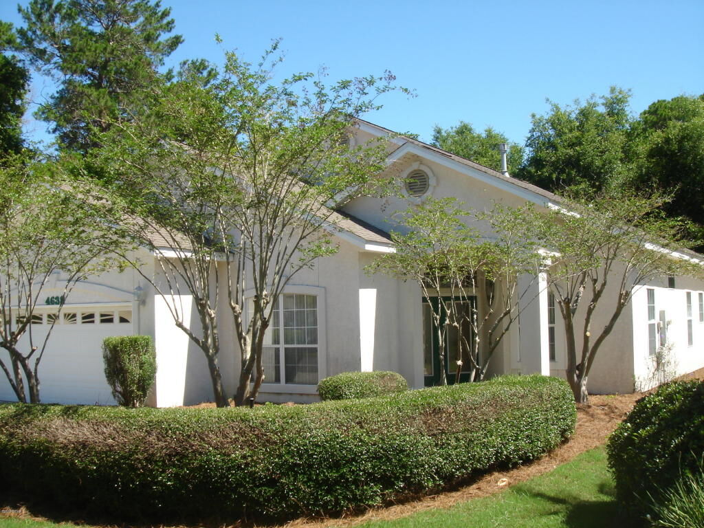 Property Photo: 4638 Delwood Park Boulevard FL 32408