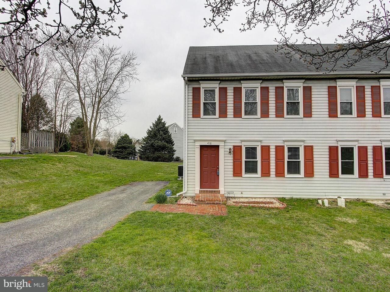 Property Photo:  418 Judie Lane  PA 17603