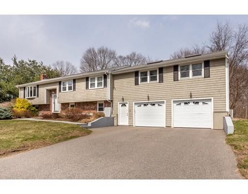 Property Photo:  77 Oak Road  MA 02021 