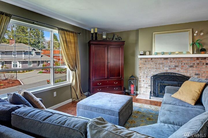 Property Photo:  417 SW 197th St  WA 98166 