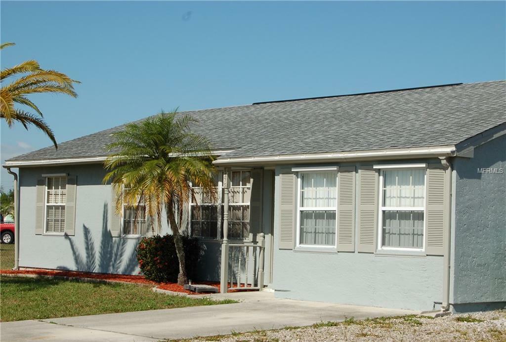 Property Photo:  6375 Facet Lane  FL 33981 