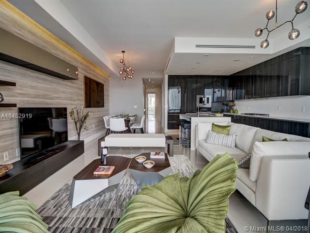 Property Photo:  3250 NE 188th St 603  FL 33180 