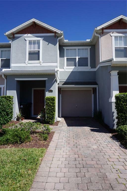 Property Photo:  823 Pine Pointe Lane  FL 32828 