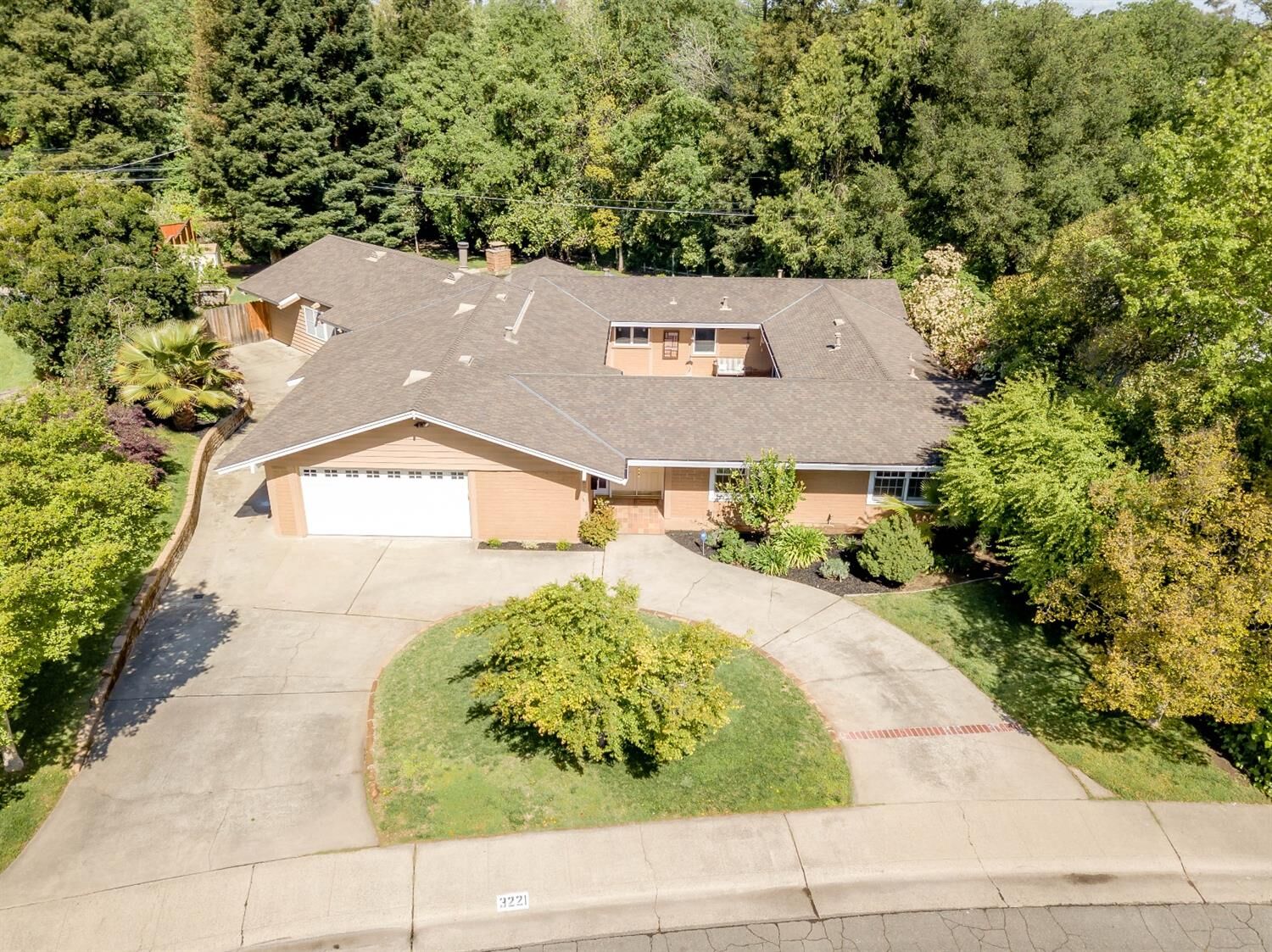 Property Photo:  3221 Clairidge Way  CA 95821 