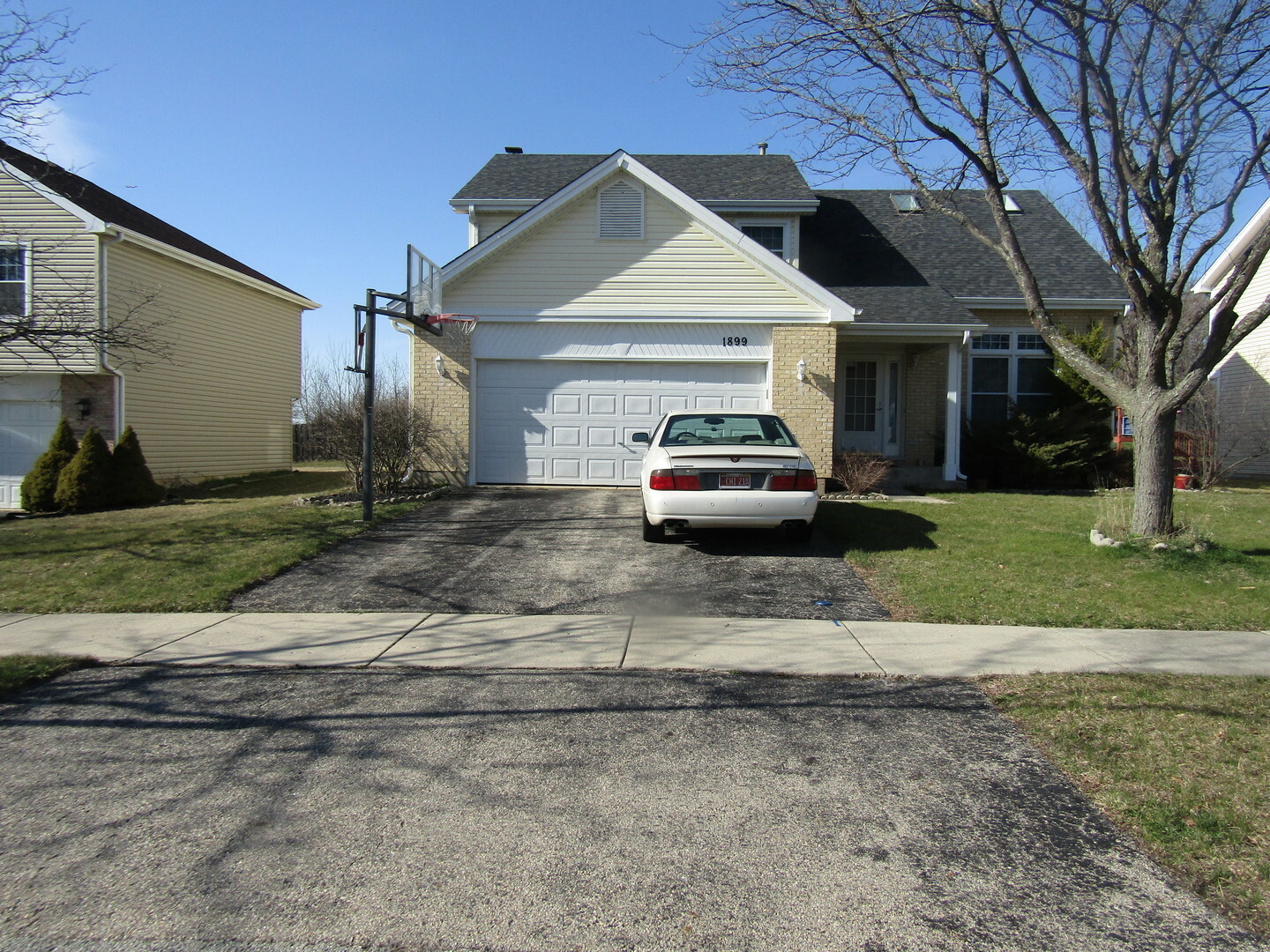 Property Photo:  1899 Lucille Lane  IL 60133 