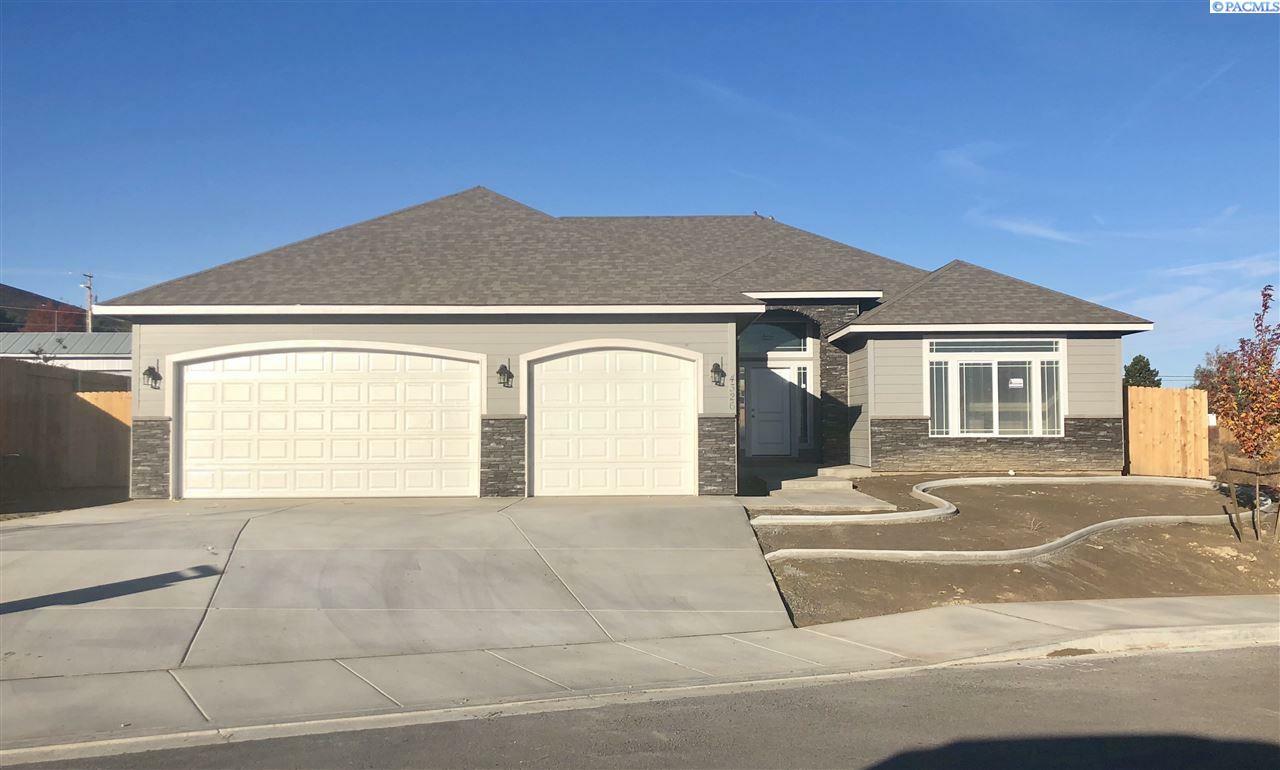 Property Photo: 4326 S Conway Place WA 99337