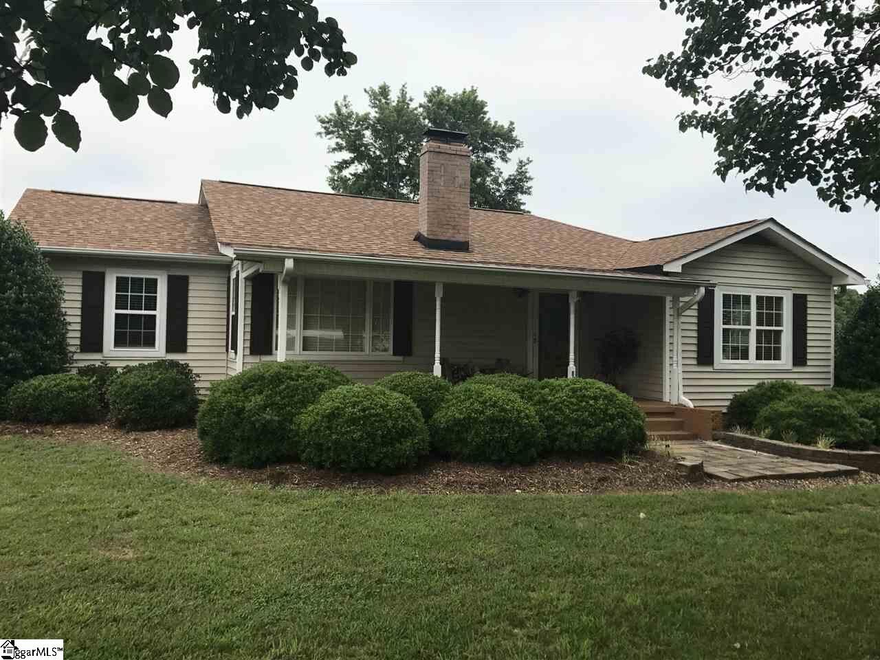 Property Photo:  611 Holden Road  SC 29349 