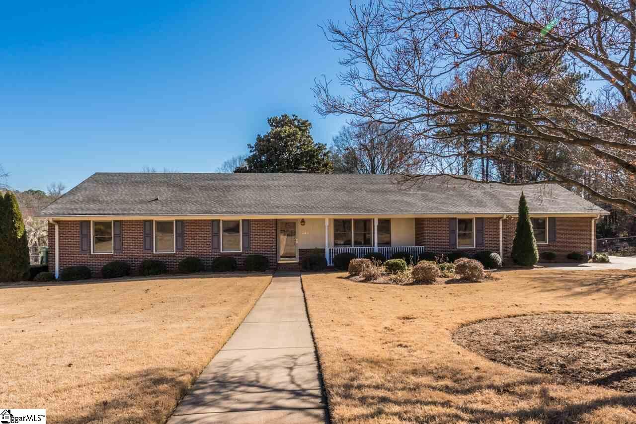 Property Photo:  342 Fairlane Drive  SC 29307 