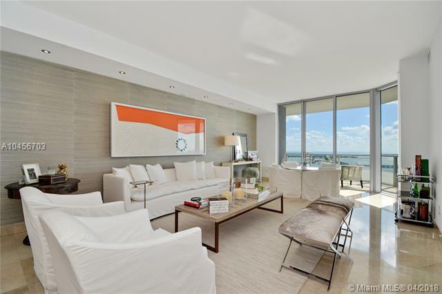 Property Photo: 1300 Brickell Bay Dr Ph4001 FL 33131