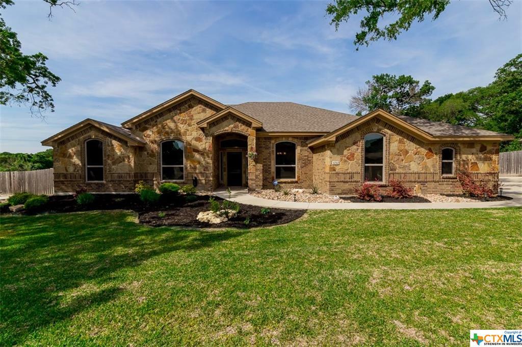 Property Photo:  1010 Ridgeoak  TX 76513 