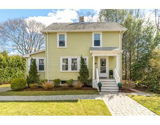 Property Photo: 33 Stanley Rd MA 02478