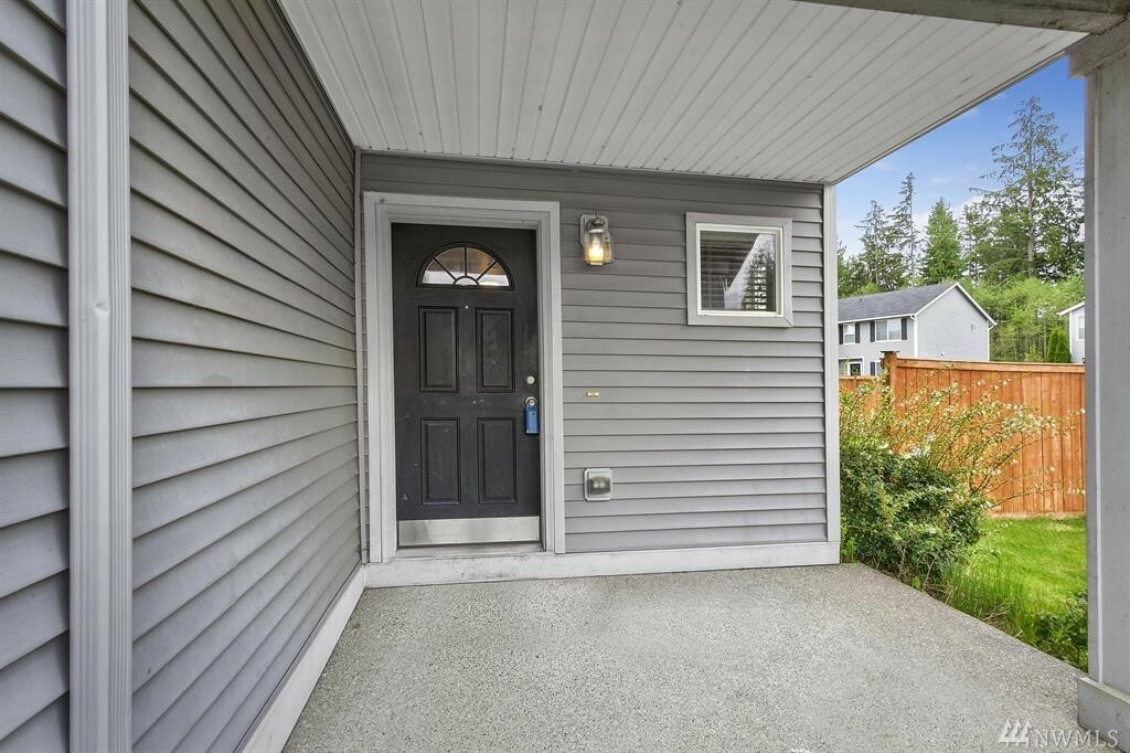 Property Photo:  4413 Wigeon Ave SW  WA 98367 