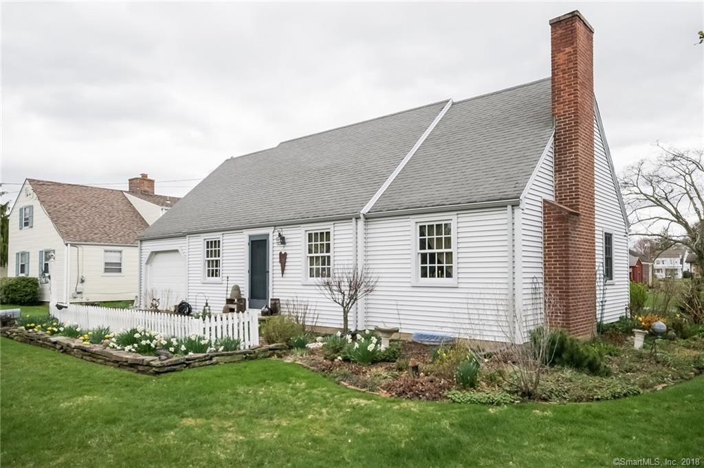 Property Photo: 26 Oldham Road CT 06109