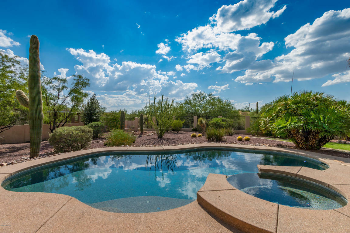 Property Photo:  11657 N Verch Way  AZ 85737 