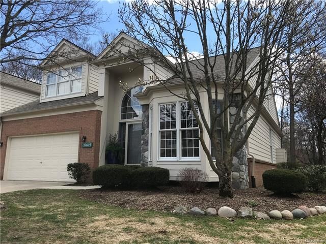 Property Photo: 39695 Dun Rovin Dr. Drive MI 48168