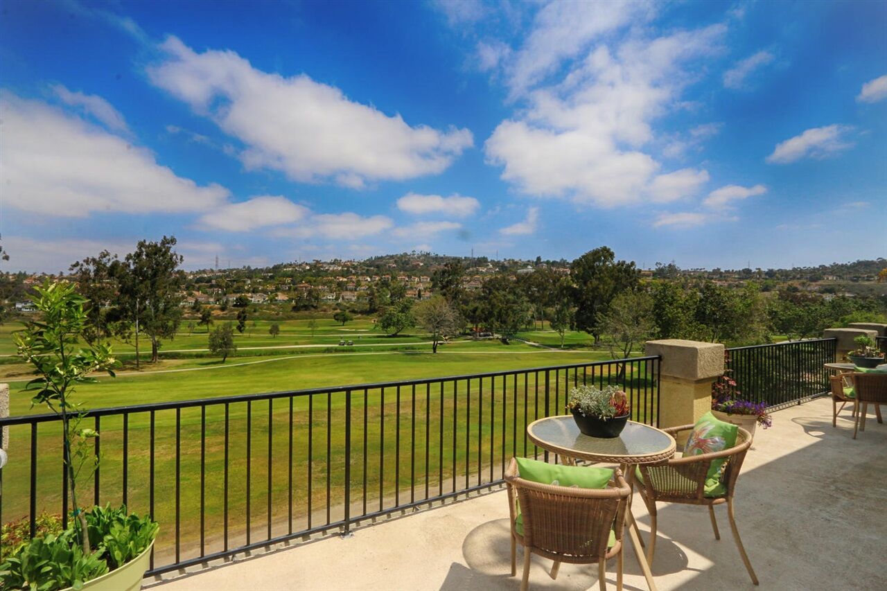 Property Photo: 2534 Navarra Dr C CA 92009