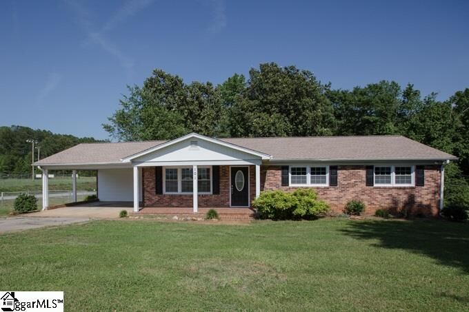 Property Photo:  101 Putman Court  SC 29369 